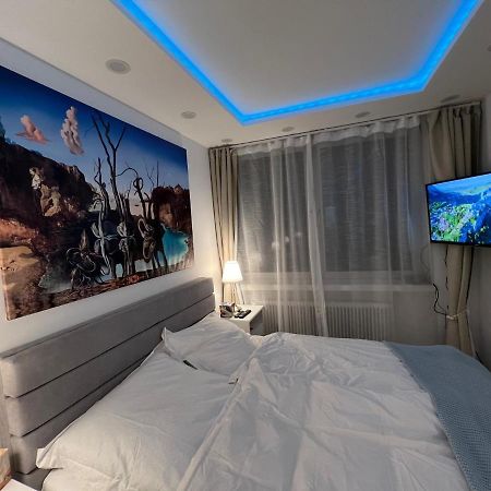 Lovely Flat Relax Near City Center Nuremberg Exterior photo